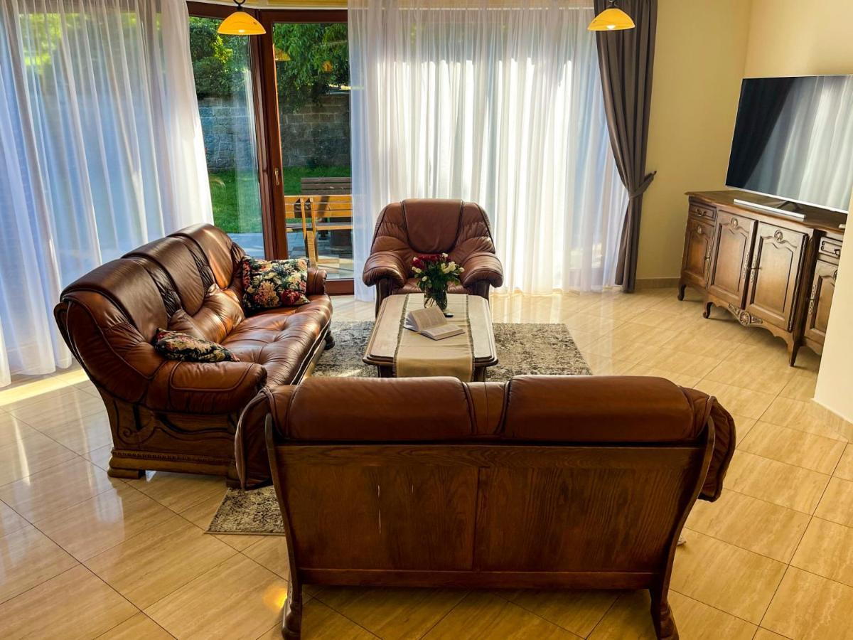 Dom Na Poniatowie Villa